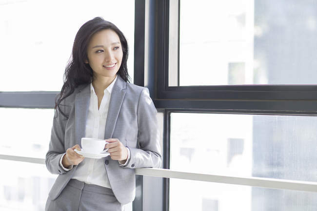 Phiên dịch tiếng Anh là gì?